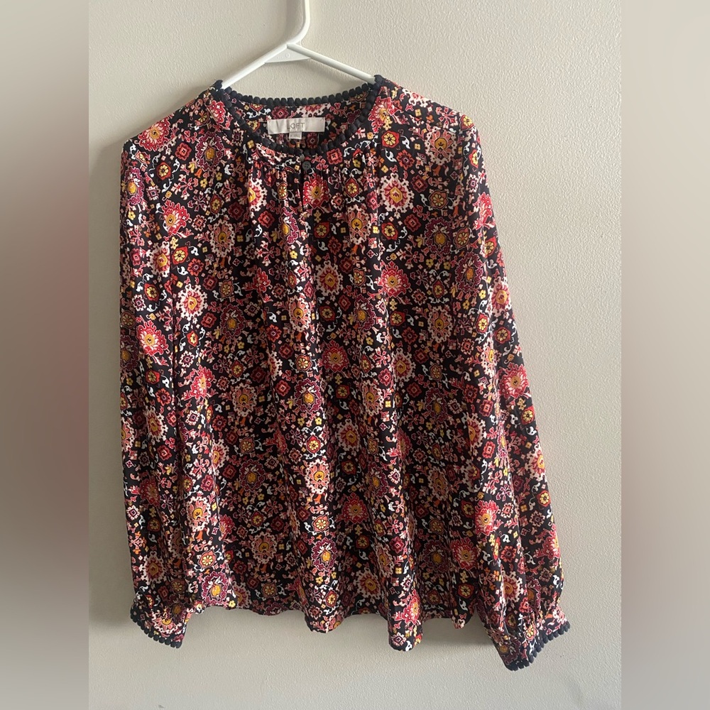 Loft Women’s Blouse Top Black Red Floral Woven Pullover Button Size S